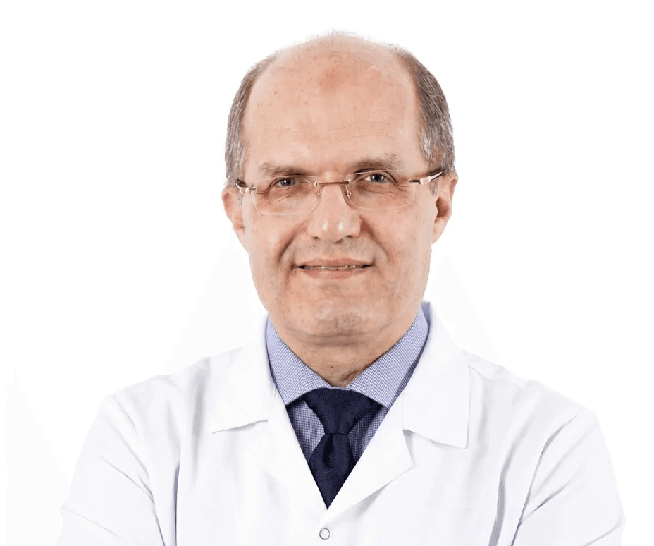 د. أشرف شكري